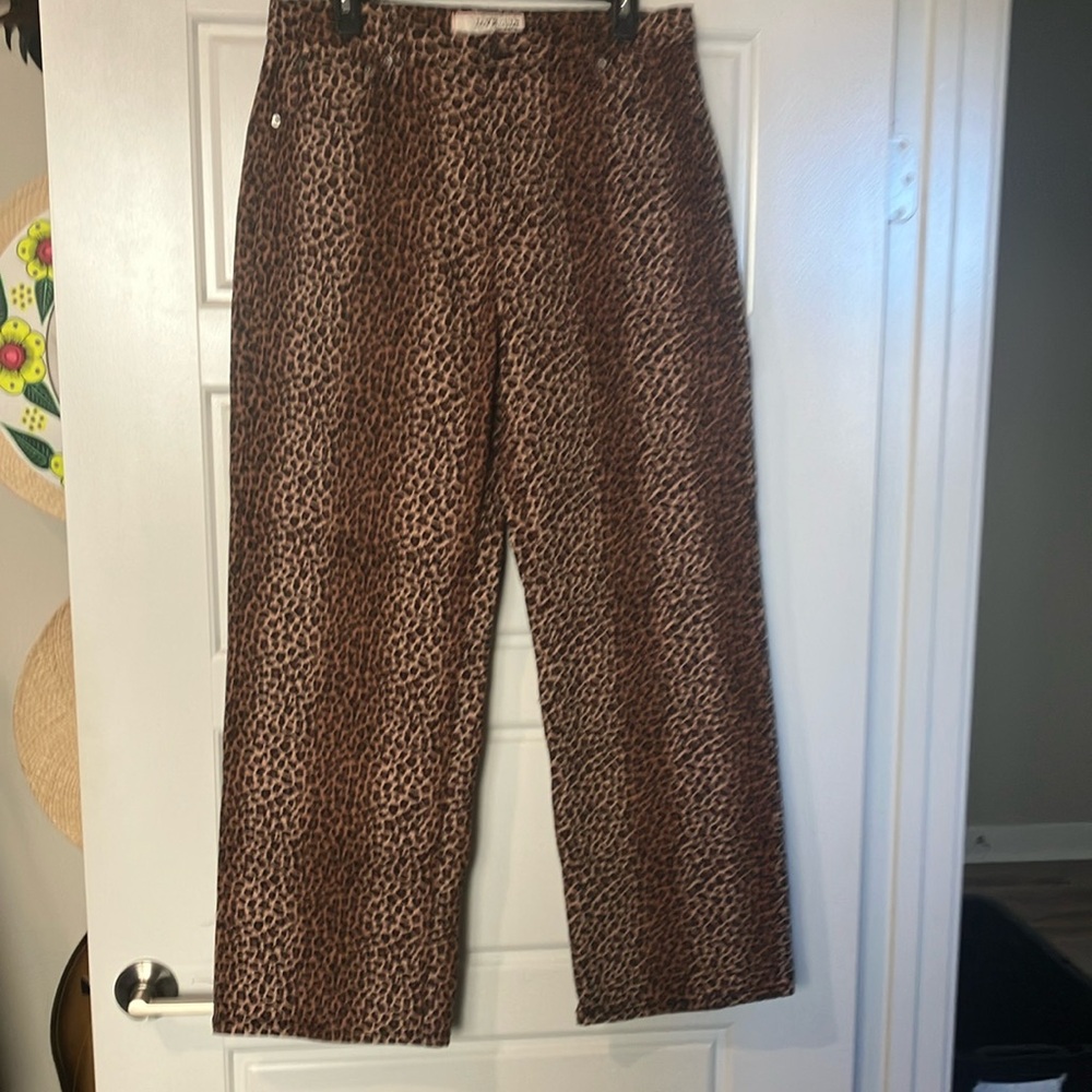 Love cult animal print jean’s NWOT